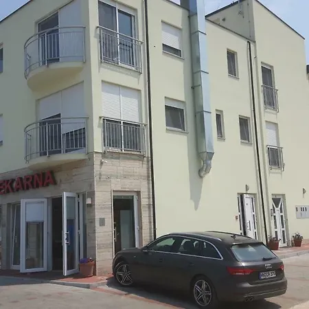 Apartamento Zaton *